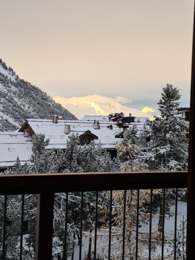 Arc 1950 Refuge du Montagnard: Ski-In/Ski-Out with Mont Blanc Views Les Arcs  Exterior photo