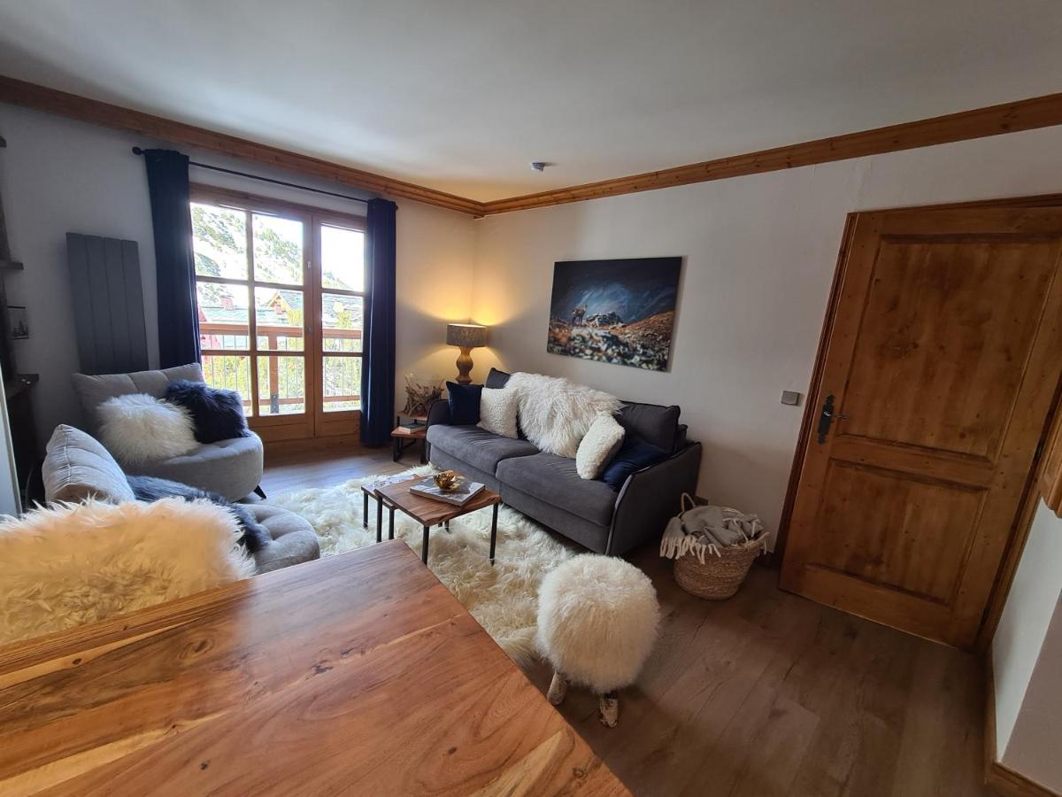 Arc 1950 Refuge du Montagnard: Ski-In/Ski-Out with Mont Blanc Views Les Arcs  Exterior photo
