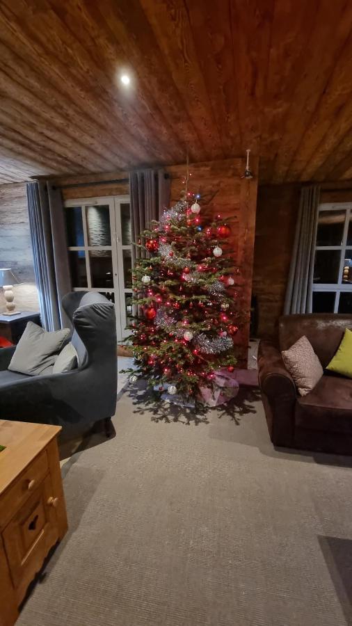 Arc 1950 Refuge du Montagnard: Ski-In/Ski-Out with Mont Blanc Views Les Arcs  Exterior photo